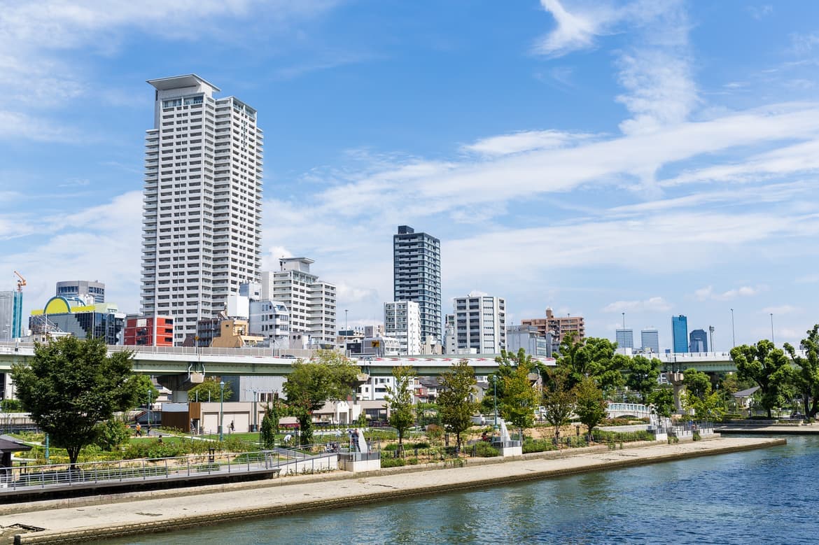 osaka-cityscape-vpvkg9e.jpg